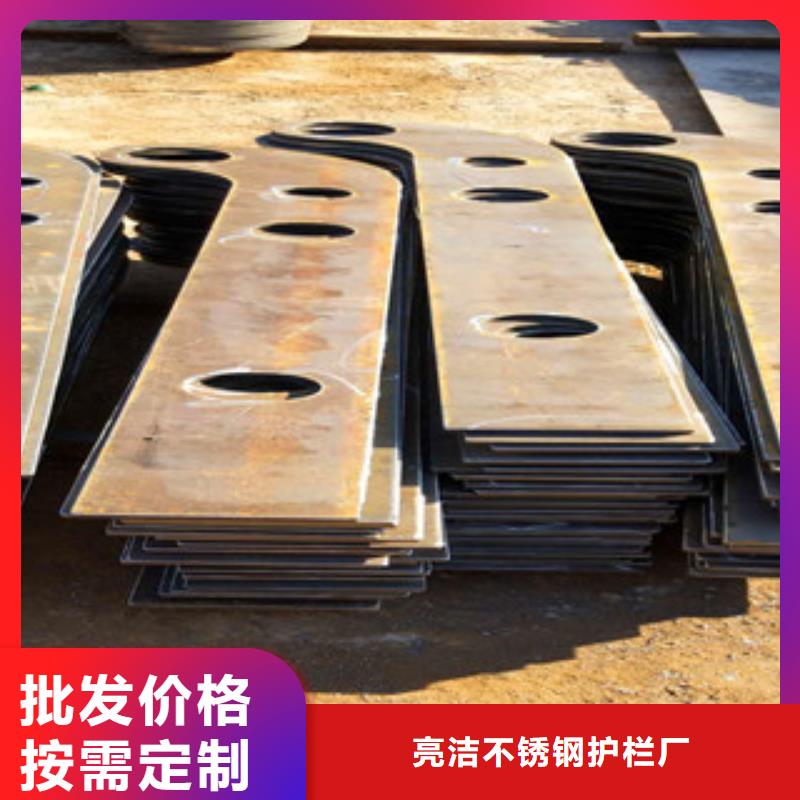 橋梁護(hù)欄橋梁景觀(guān)欄桿做工細(xì)致