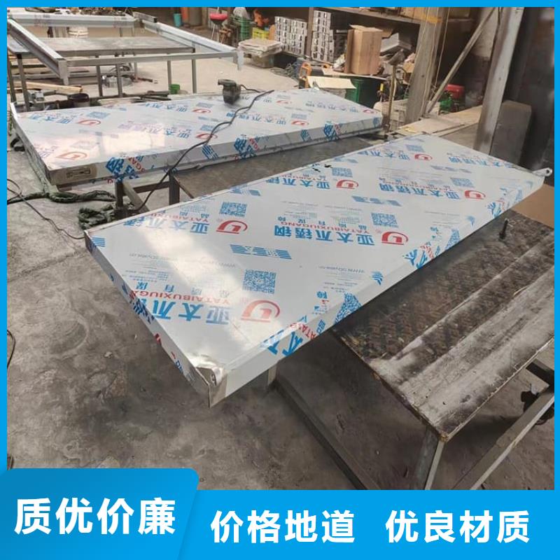 批发2mm铅门找康誉达辐射防护材料
