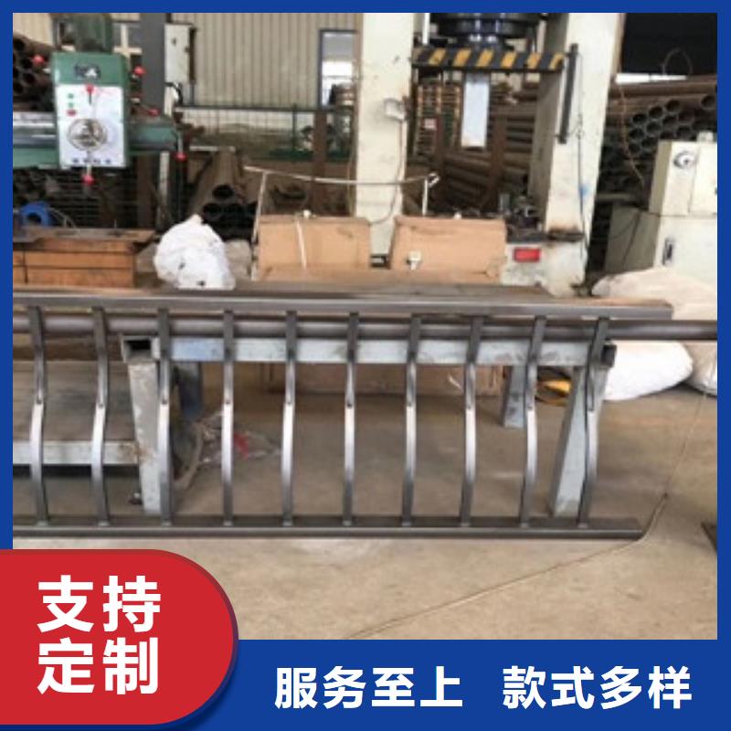 護欄不銹鋼復合管欄桿口碑好實力強