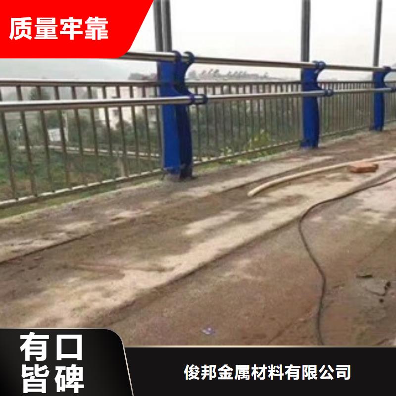 護(hù)欄,防撞立柱專業(yè)生產(chǎn)廠家