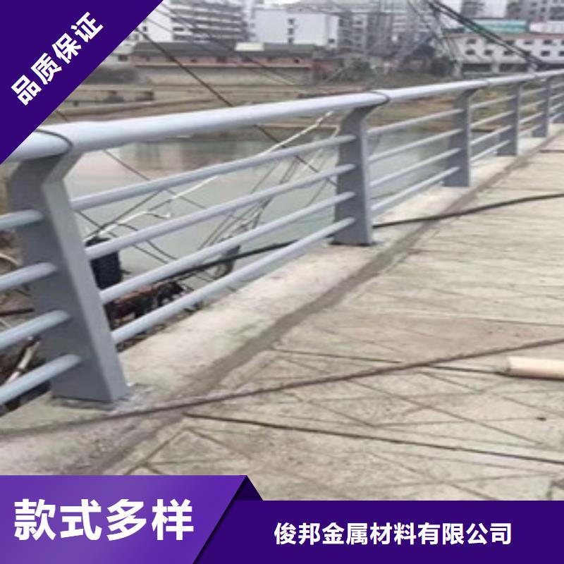 不銹鋼復合管護欄-橋梁防撞立柱廠家貨源