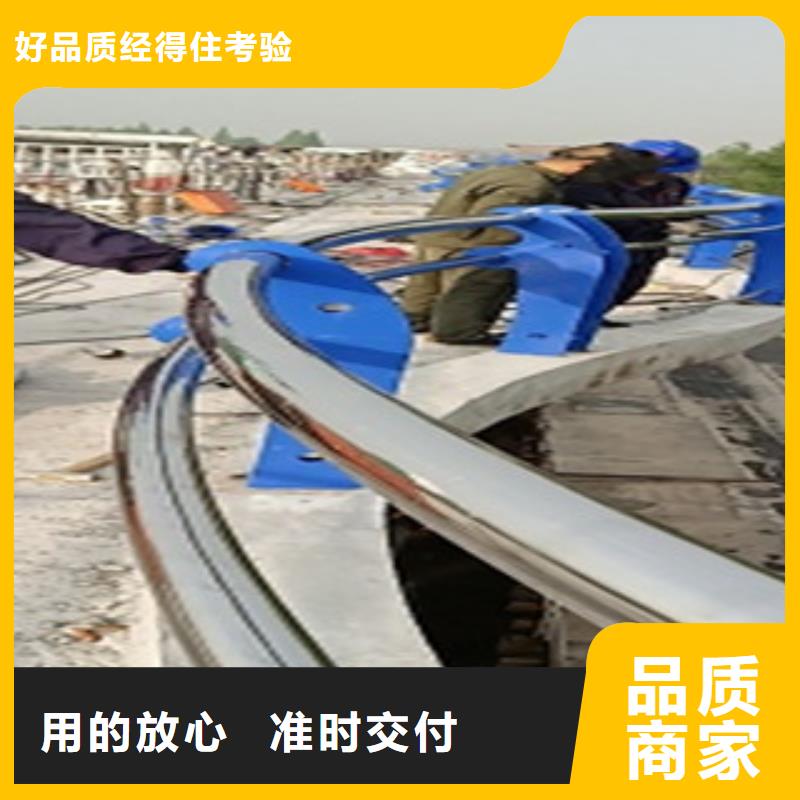 不銹鋼橋梁防護欄桿種類齊全