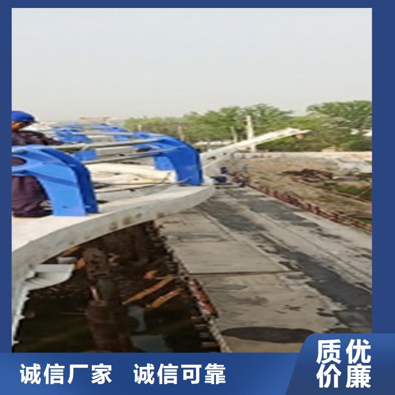 不銹鋼復合管護欄
201不銹鋼復合管
現貨實拍