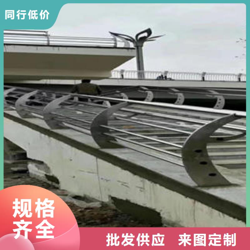 不銹鋼復合管欄桿橋梁護欄立柱誠信經營