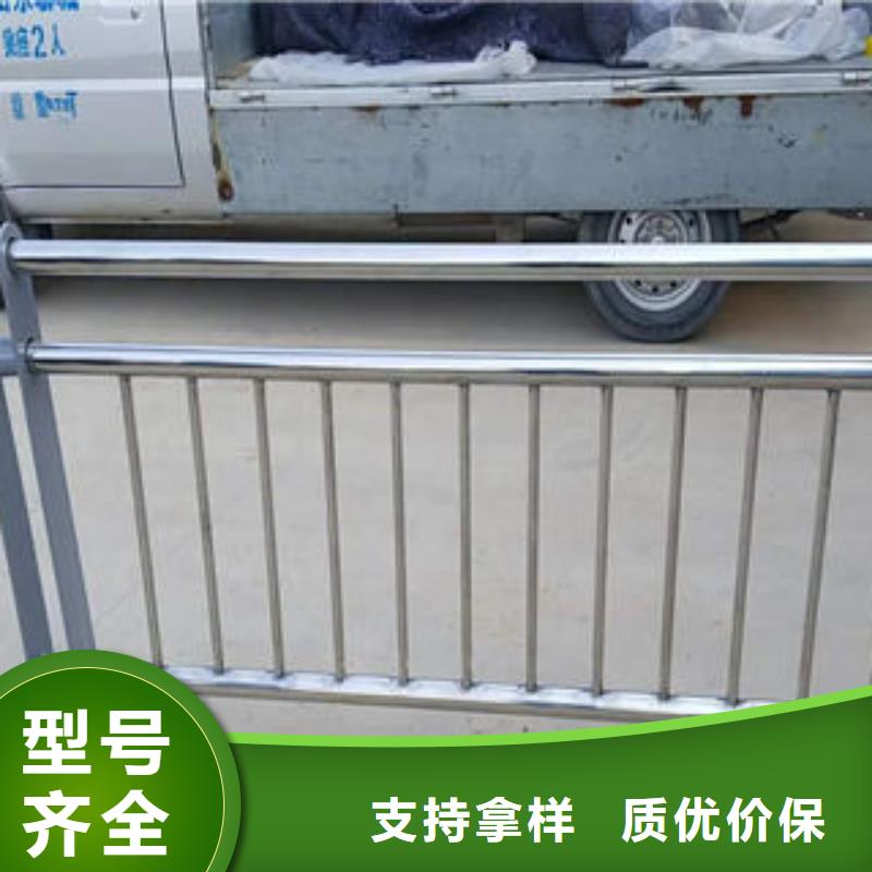 【道路護欄道路隔離欄桿選擇大廠家省事省心】