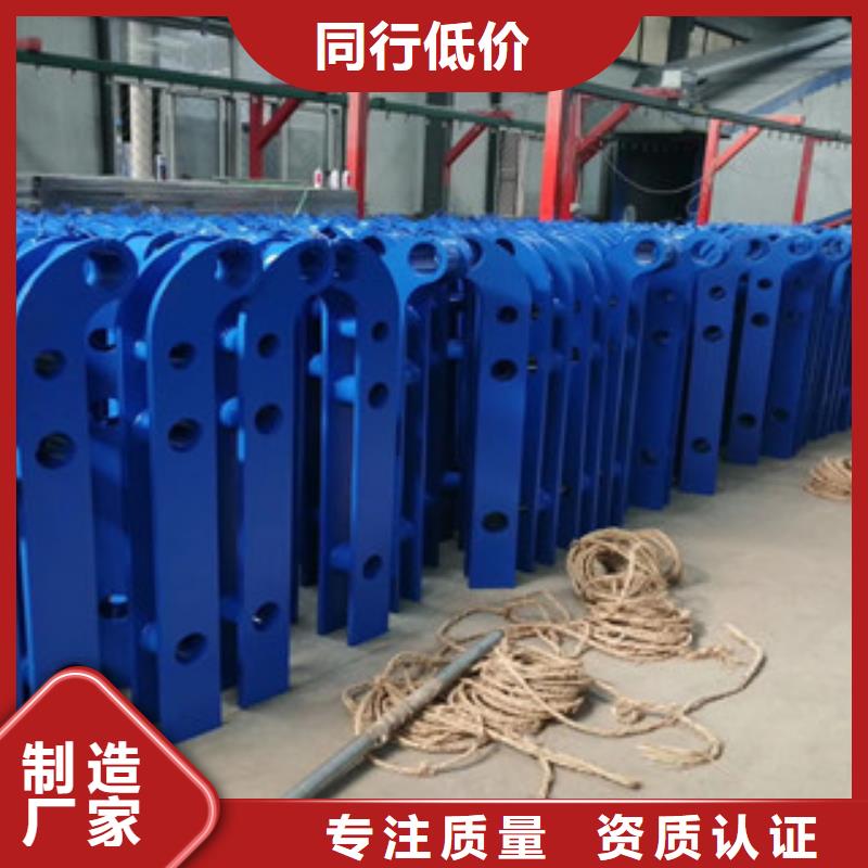 桥梁护栏镀锌喷塑防撞栏厂家拥有先进的设备