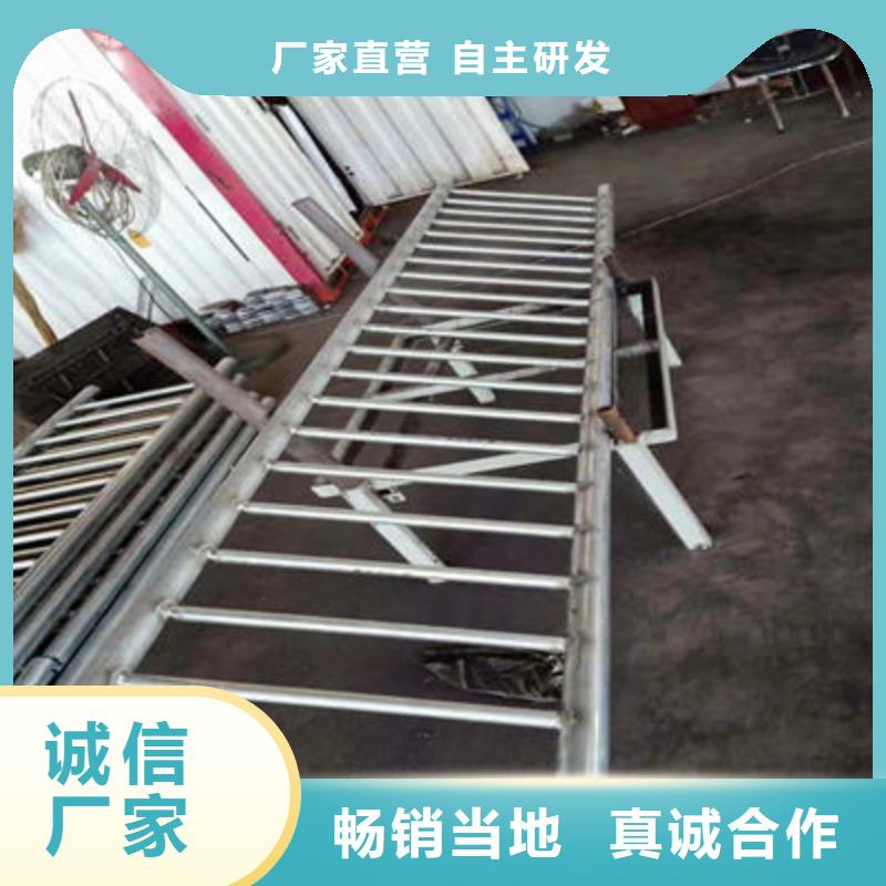 不銹鋼復(fù)合管聚宜興護(hù)欄