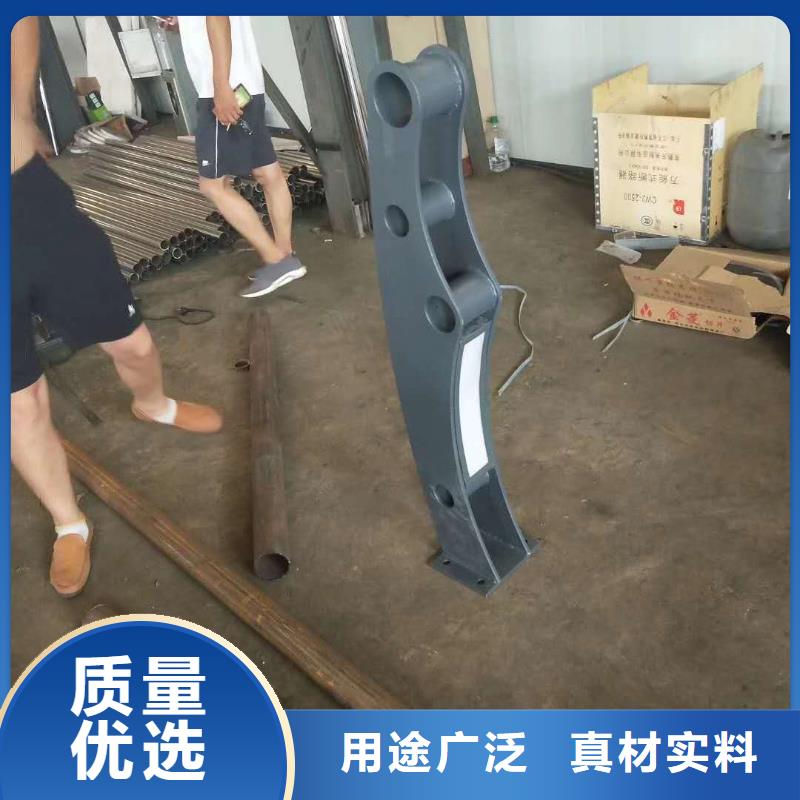 橋梁護(hù)欄公路護(hù)欄專業(yè)的生產(chǎn)廠家