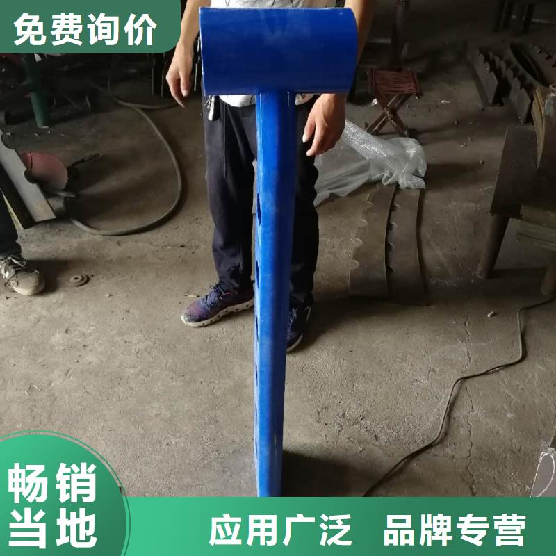 防撞護欄木紋景觀護欄匠心打造