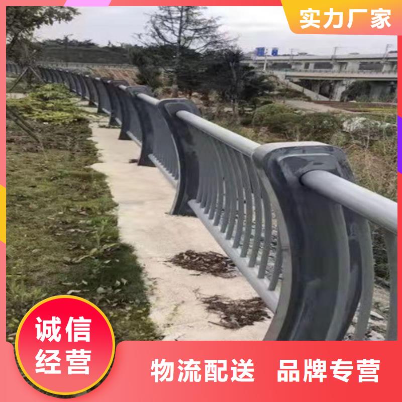 东方市桥梁防撞护栏模板固定方法厂家--lcbaiqiang