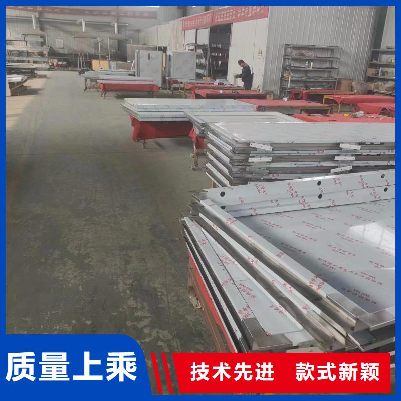 X射線防護(hù)鉛門規(guī)格定制價格低