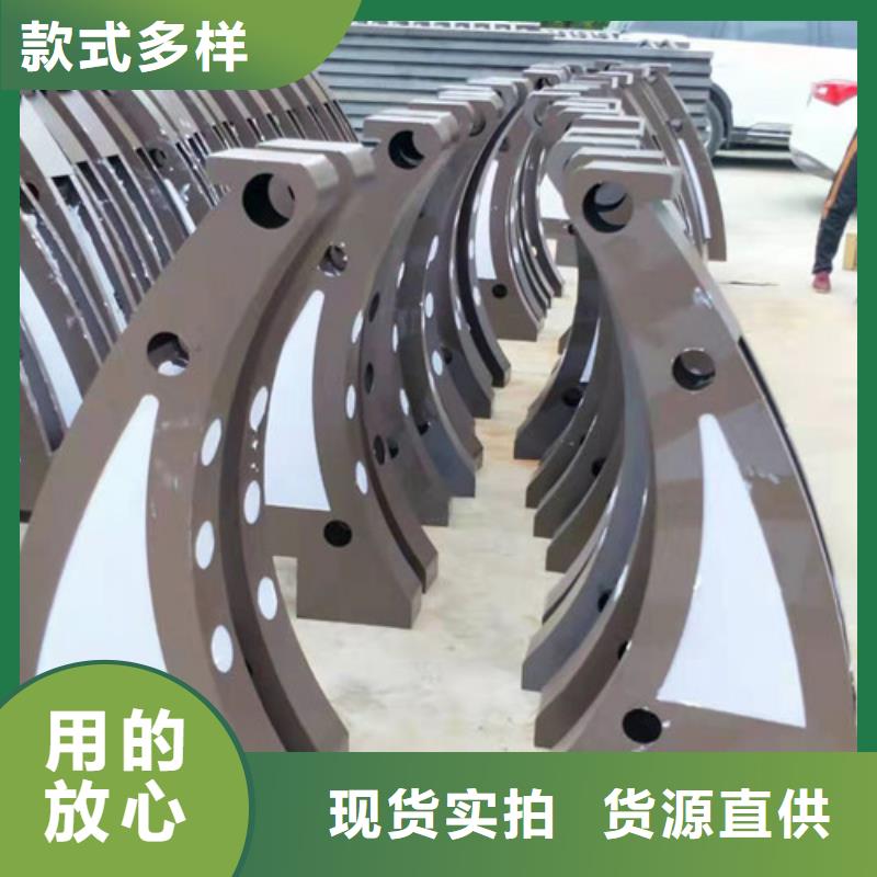 燈光護(hù)欄防撞欄桿性能穩(wěn)定