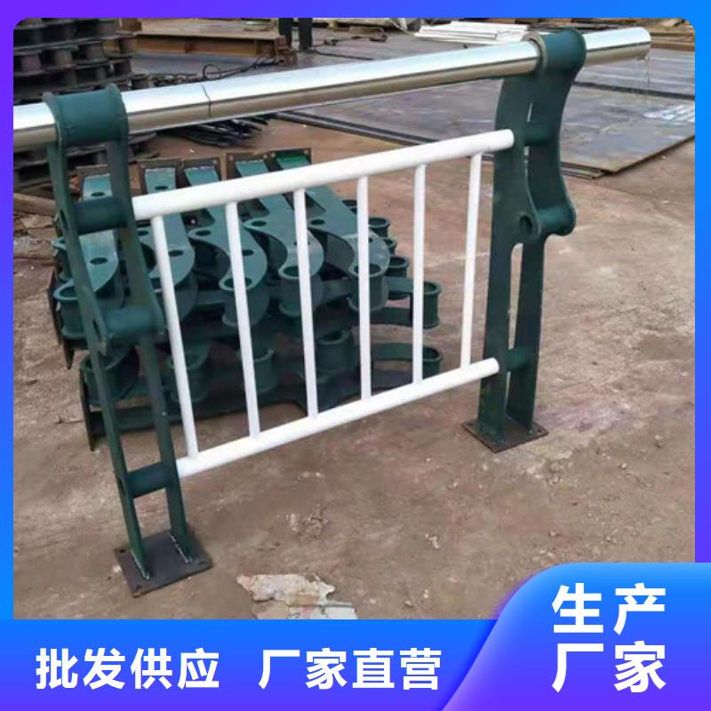 護欄鋼板立柱現(xiàn)貨銷售