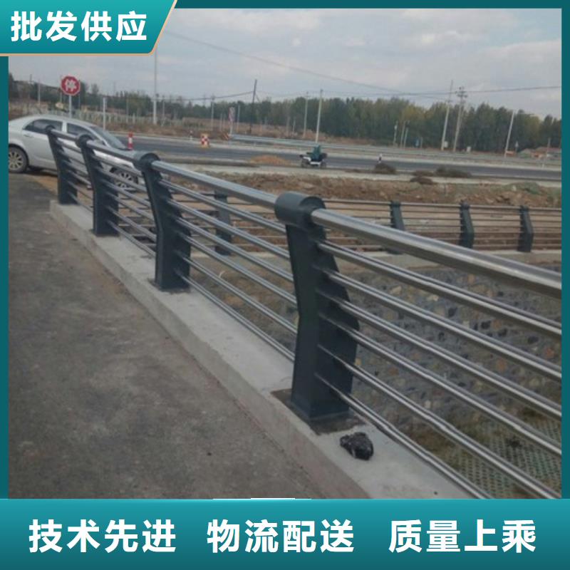 道路不銹鋼復合管現場發貨