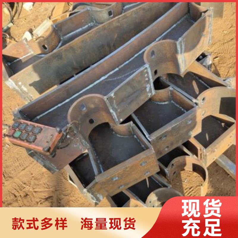 外鍍鋅內(nèi)襯不銹鋼復(fù)合管行情