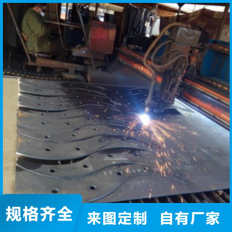 不銹鋼復(fù)合管護(hù)欄不用擔(dān)心
