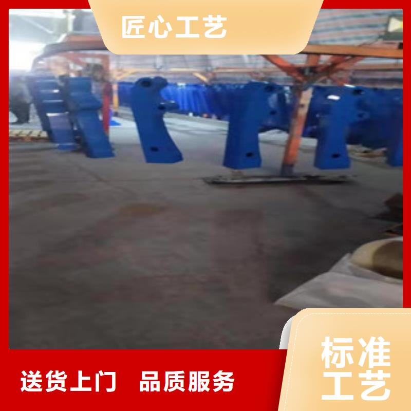 橋梁防撞護欄生產安裝