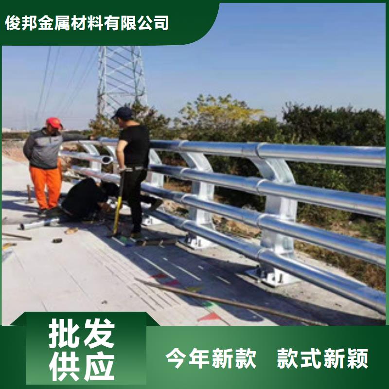不銹鋼橋梁立柱廠家現貨多