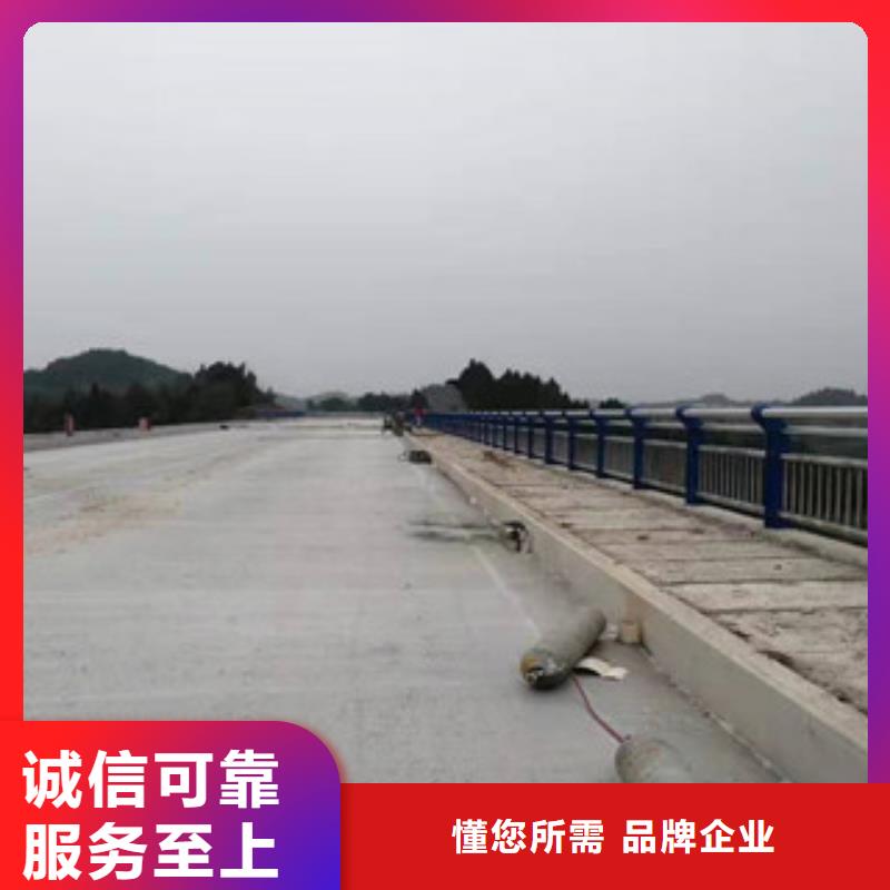 304不銹鋼復合管護欄實力老廠