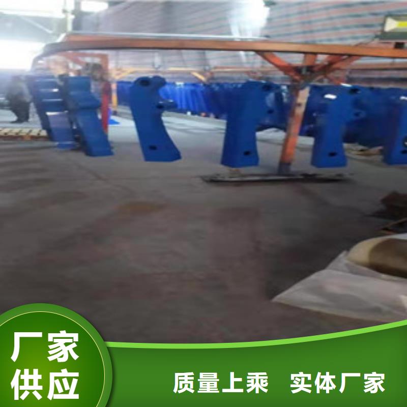 橋梁防撞護欄防撞護欄立柱符合行業(yè)標準