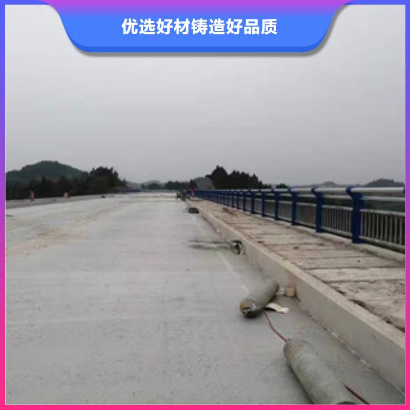 山東橋梁防撞護(hù)欄圖片