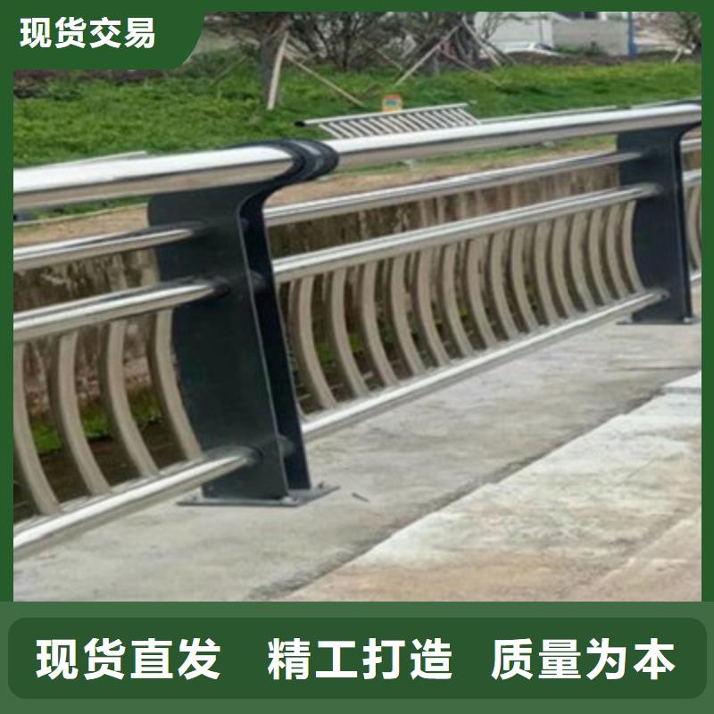 橋梁燈光防撞護(hù)欄不銹鋼橋梁欄桿生產(chǎn)型