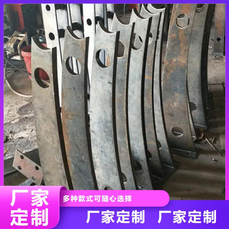 道路隔離護(hù)欄源頭工廠