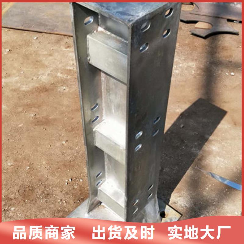 橋梁防撞護欄圖片
