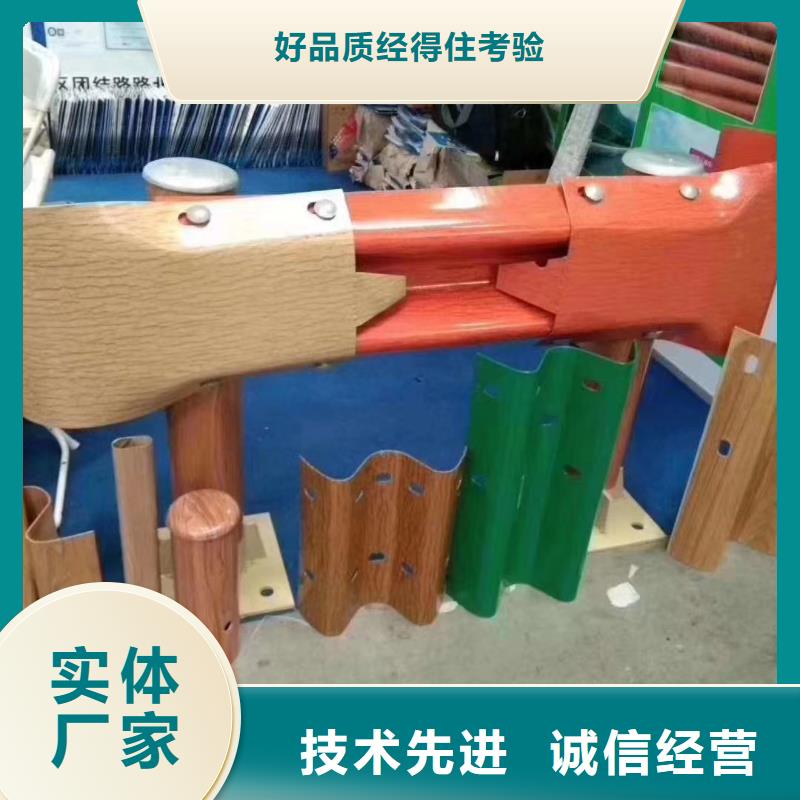 高速公路三波護(hù)欄農(nóng)村路安裝費(fèi)