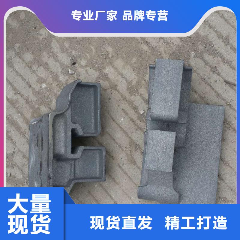 鍋爐小爐門什么材質