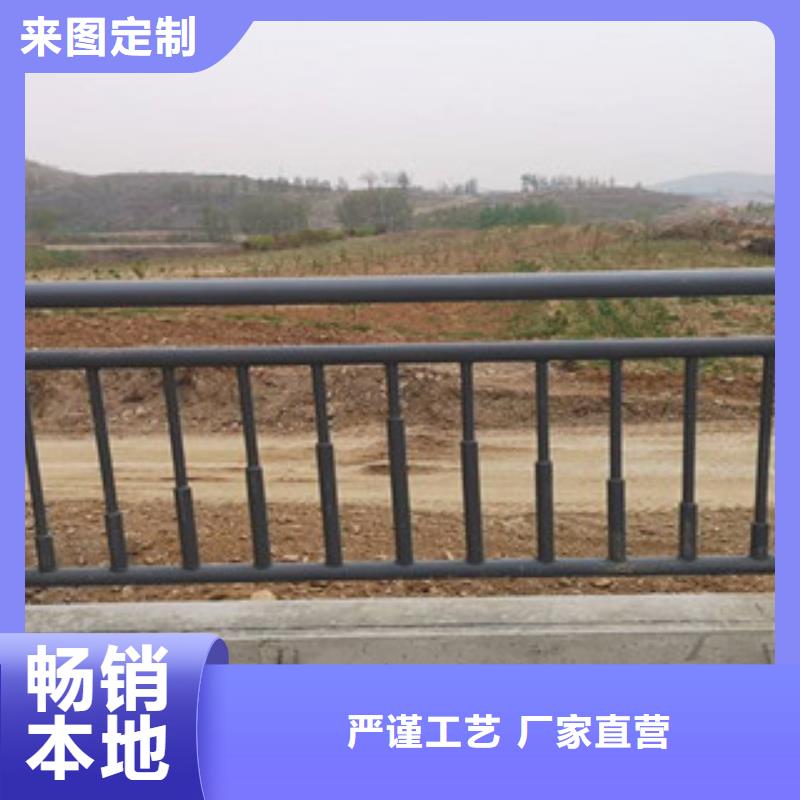 不銹鋼立柱現場安裝