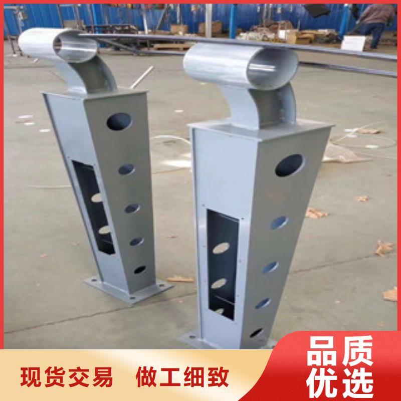 不銹鋼復合管鋼板防撞立柱廠家