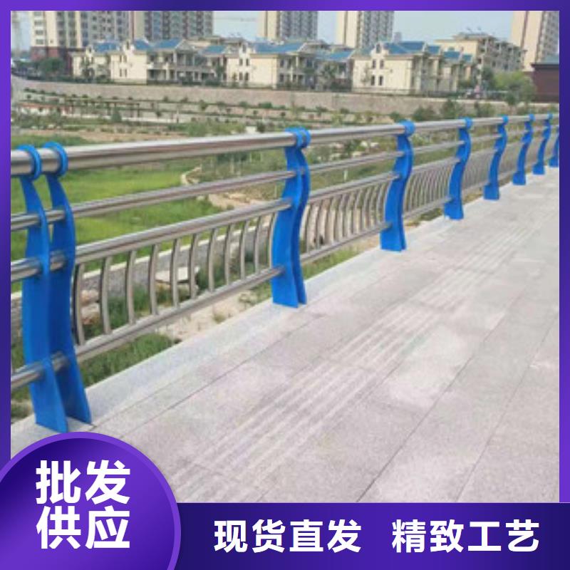 欄桿立柱這里有