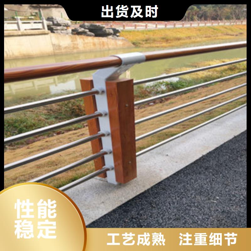 燈光防撞護欄產品保證沒問題