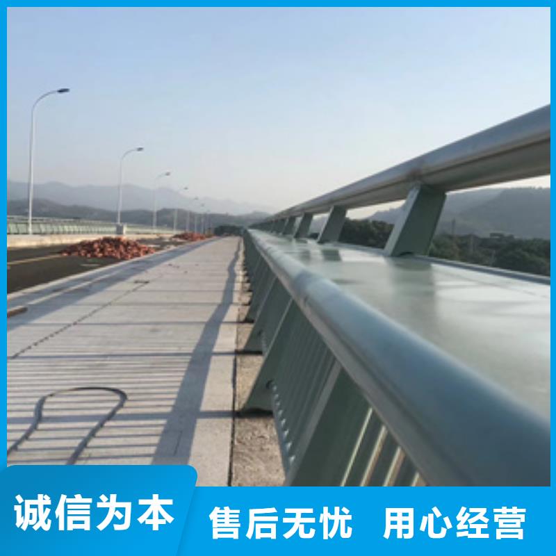 Q345B噴塑橋梁防撞護(hù)欄產(chǎn)量充足