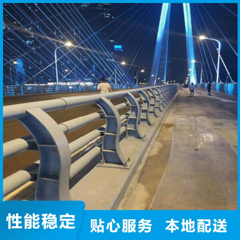 Q345D鋼板立柱安裝選擇展鴻護(hù)欄