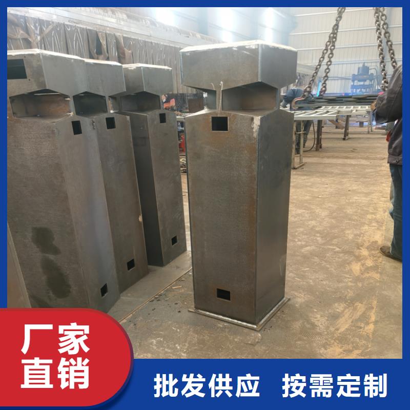 氟碳漆河道防撞護欄原廠發(fā)貨