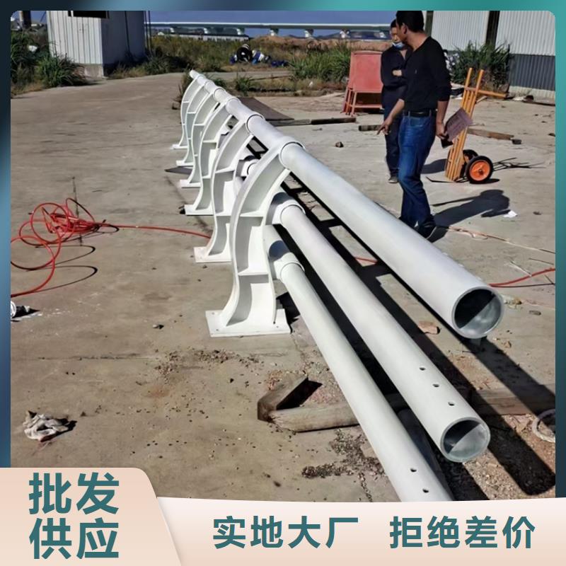 橢圓管景觀河道欄桿款式新穎