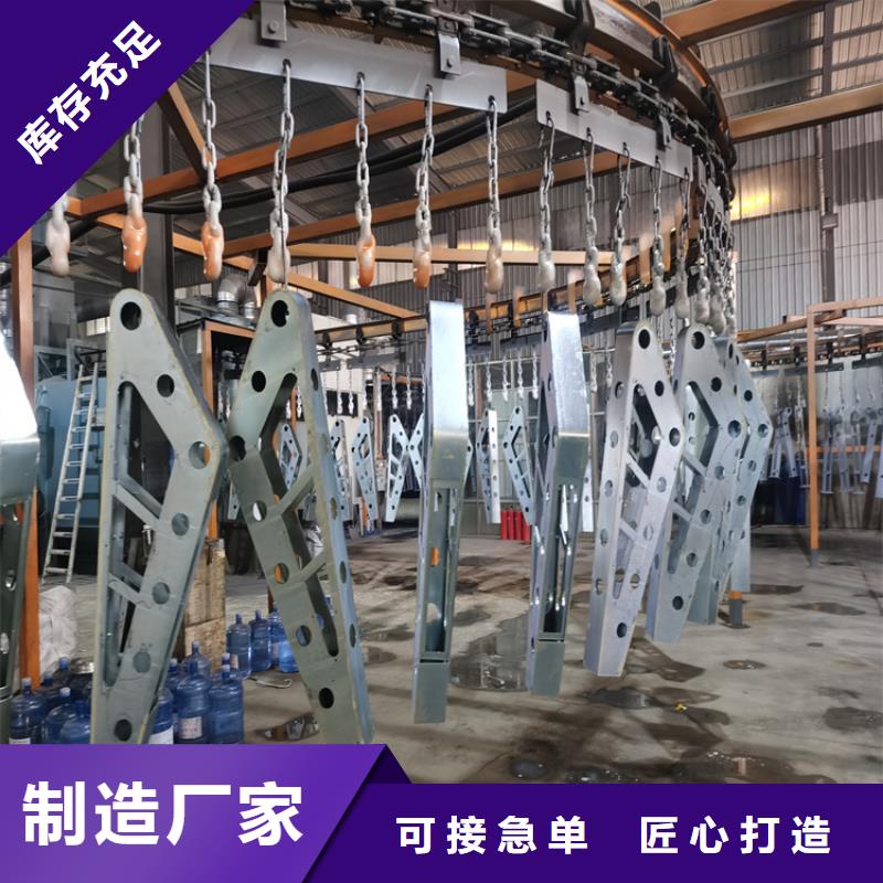 鋼板包廂橋梁防撞護欄長期供貨量大可批發