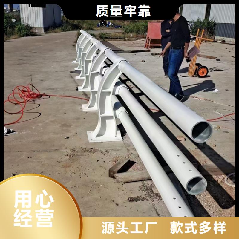 橋梁防撞護欄安裝簡單展鴻護欄廠家