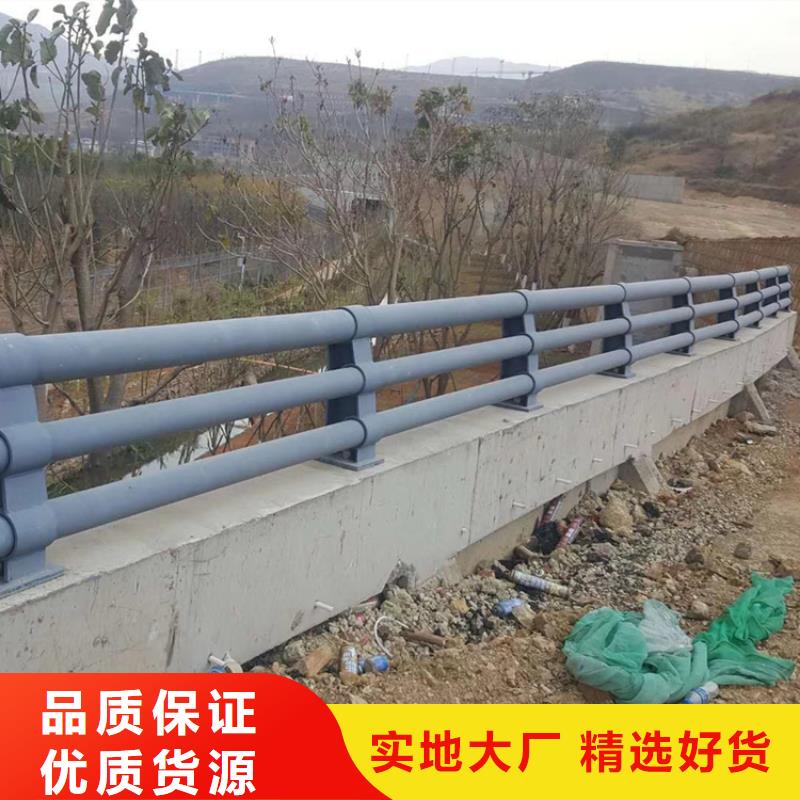 木紋轉(zhuǎn)印景觀欄桿多種規(guī)格可加工
