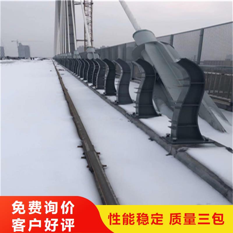 耐腐蝕的木紋轉(zhuǎn)印景觀橋梁欄桿