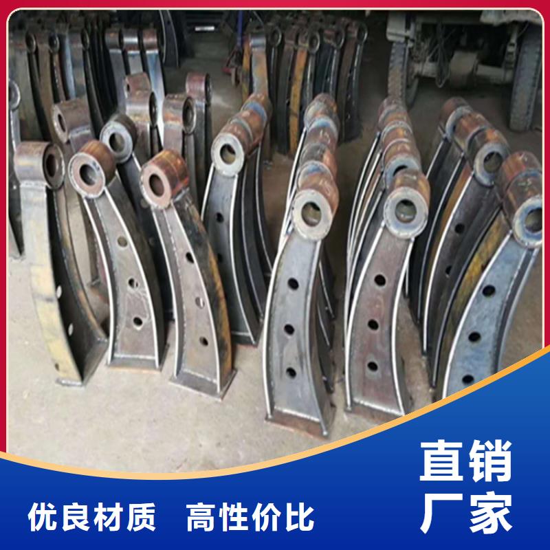 氟碳漆噴塑橋梁護(hù)欄造型美觀認(rèn)準(zhǔn)展鴻護(hù)欄