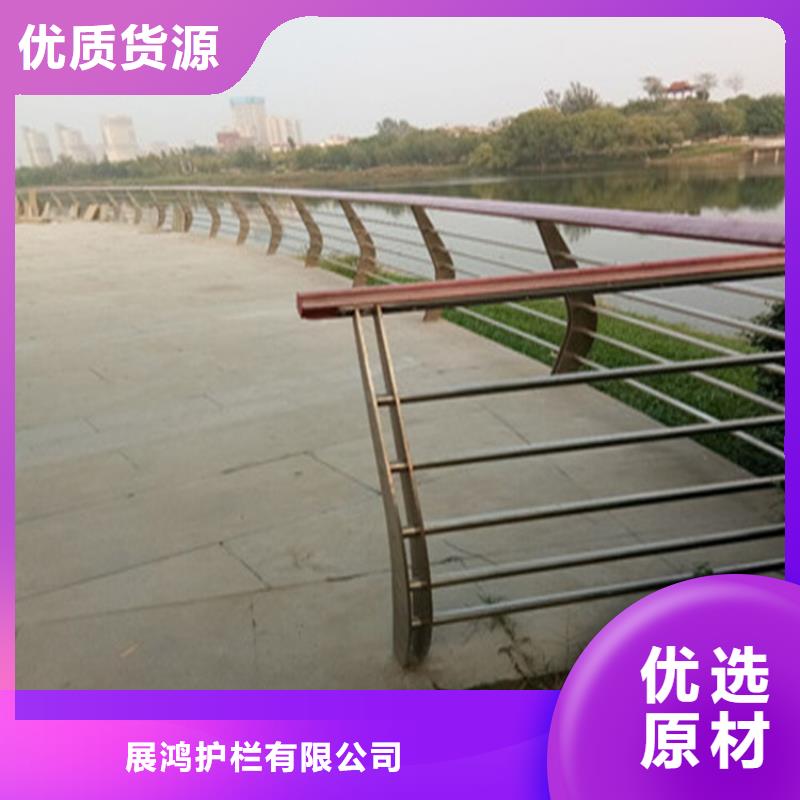 燈光橋梁欄桿做工精細