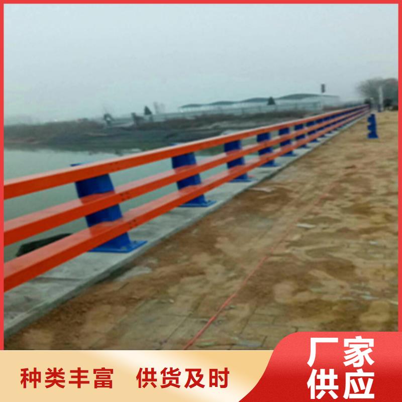 耐腐蝕的木紋轉(zhuǎn)印景觀橋梁欄桿