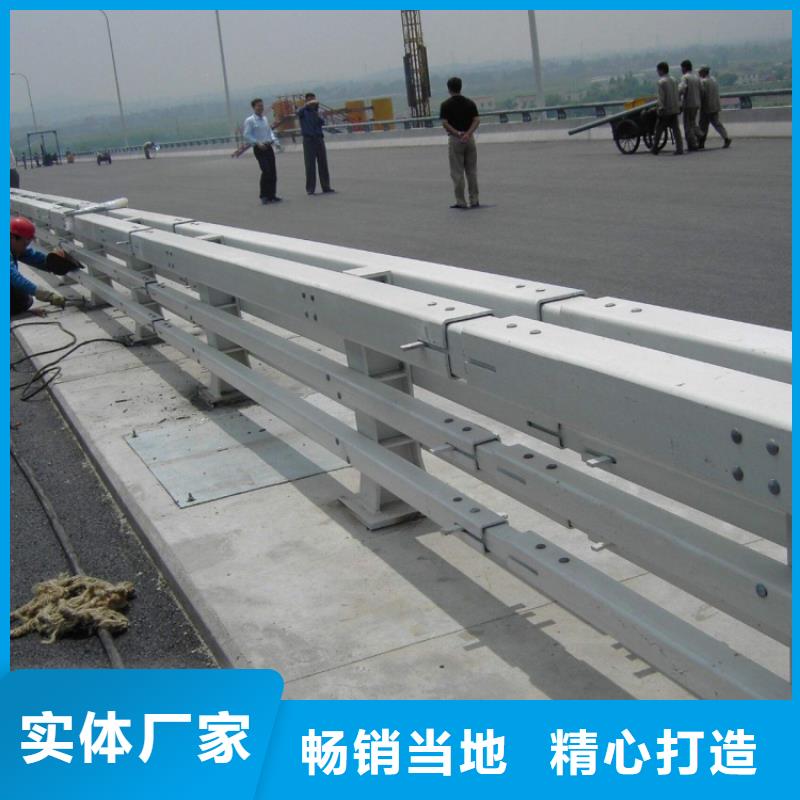 天橋護欄批發(fā)廠家