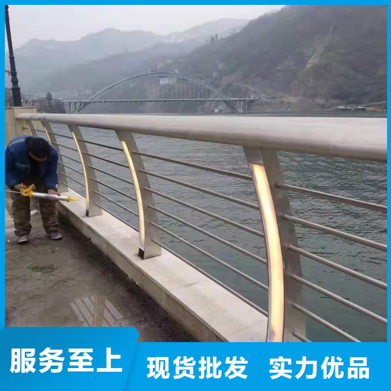 燈光護欄精心