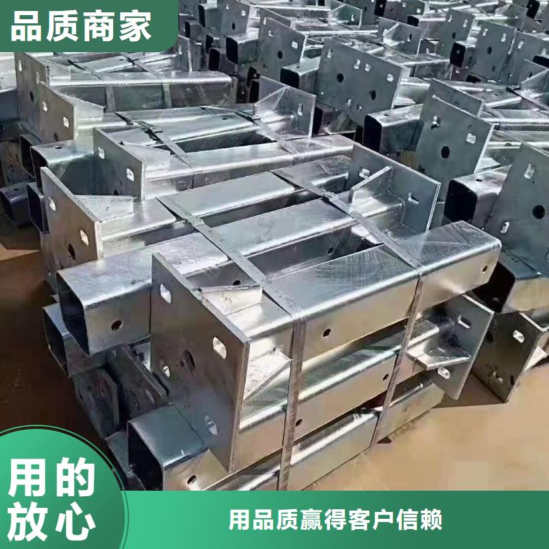 燈光護(hù)欄多少錢一米廠家現(xiàn)貨