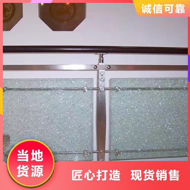 灯光景观护栏厂家道路桥梁防撞护栏厂家专业生产设备