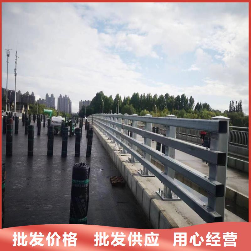 不銹鋼燈光護(hù)欄廠家實(shí)力可靠